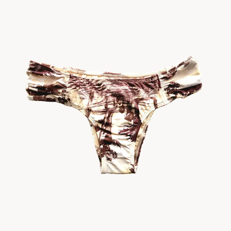 Beach Paint Ruffle Side