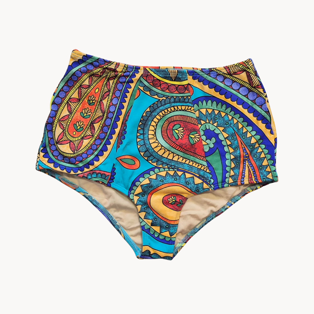 Geo Safari Hotpants
