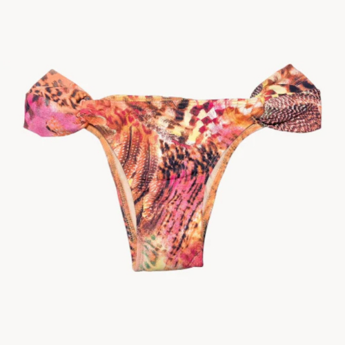 Savanna Ruffle Side